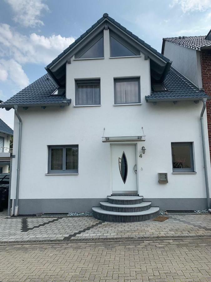 Villa-Seerose Köln Exterior foto
